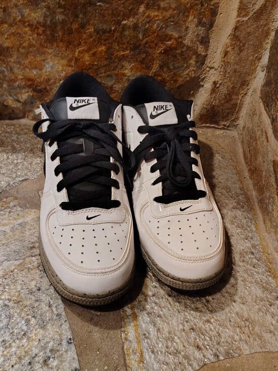Nike Air Indee Patent Leather Sneakers 318488-101 White Black Cement Size 11 main image 8